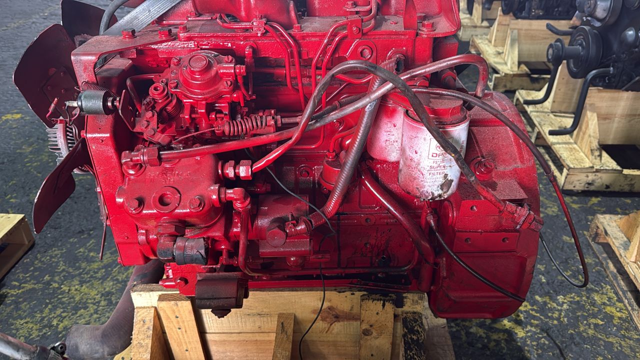 Motor Cummins 4BT 3.9 Turbo Diésel (Usado)