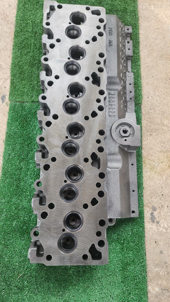 Cámara (Culata) para Motor Cummins 6BT 5.9L - Marca SRS Korea (Carcasa Nueva)